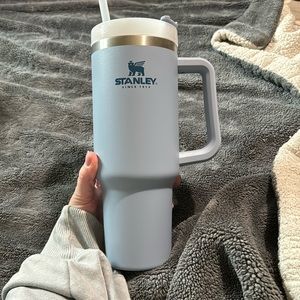 Stanley 40oz tumbler